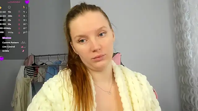 Mary Blu online show from April 2026 05:42:01 AM