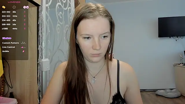 Mary Blu online show from September 2025 07:40:01 AM