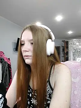 Mary Blu online show from February 2026 04:09:02 PM