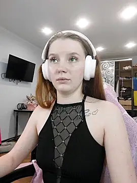 Mary Blu online show from February 2026 04:59:02 PM