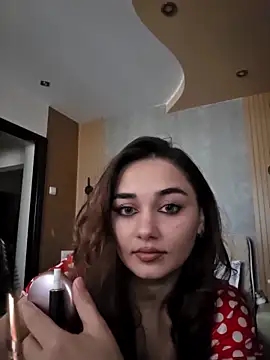 Snapshot of KatarinaHeaven chatting on May 2026 03:20:01 PM KatarinaHeaven online show from May 2026 03:20:01 PM