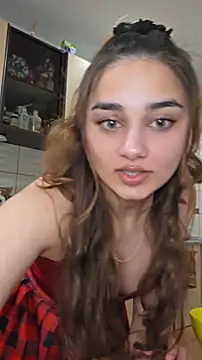 Snapshot of KatarinaHeaven chatting on April 2026 07:26:01 PM KatarinaHeaven online show from April 2026 07:26:01 PM