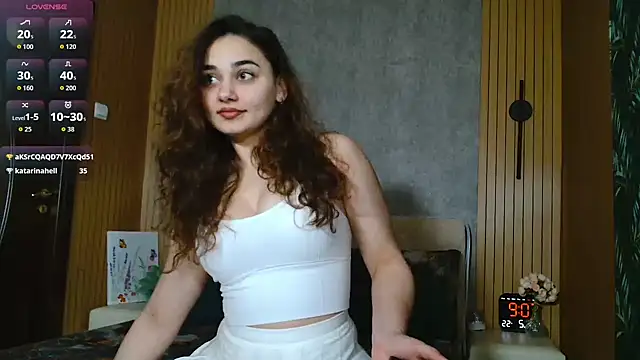 Snapshot of KatarinaHeaven chatting on May 2026 06:07:02 AM KatarinaHeaven online show from May 2026 06:07:02 AM