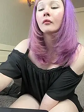 AlexaGudz online show from March 2026 05:03:02 PM