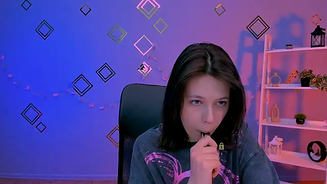 aria wild  online show from May 2026 07:17:01 PM