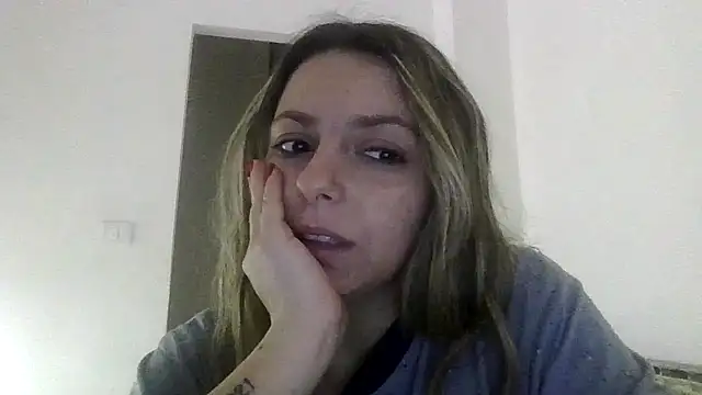 diavola bionda online show from March 2026 05:52:02 PM