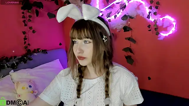 Snapshot of moonlight__67 chatting on April 2026 11:27:01 AM moonlight 67 online show from April 2026 11:27:01 AM