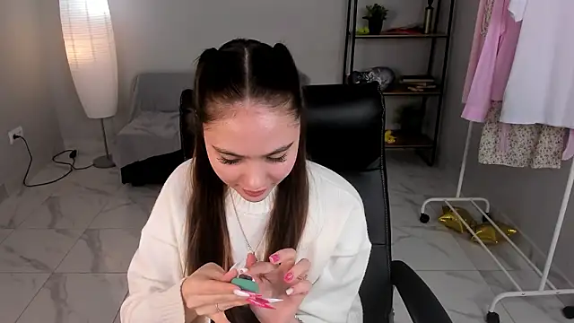 Irine Forward online show from March 2026 01:55:01 PM