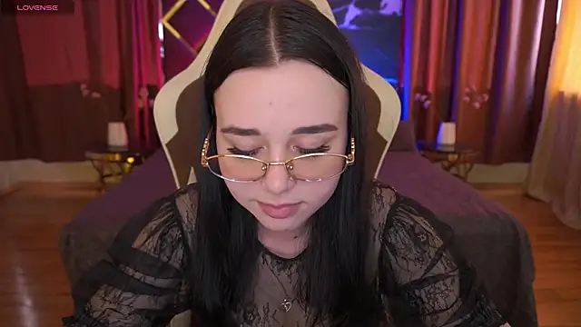 TorrySrar online show from March 2026 01:44:01 PM