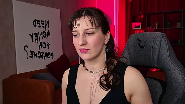 EmmaWheelers online show from March 2026 11:45:01 AM