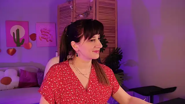 EmmaWheelers online show from April 2026 11:35:01 AM