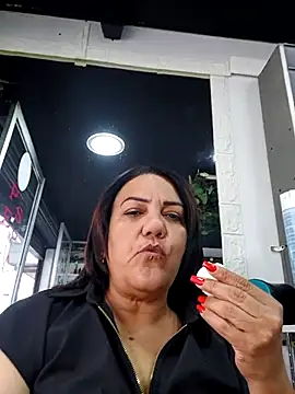 saraladys online show from April 2026 03:02:01 PM