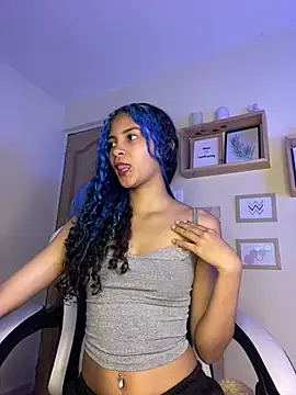 Franchezcaa  online show from July 2026 05:43:01 PM