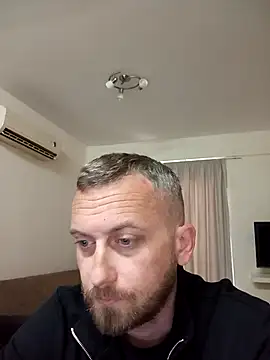 Snapshot of BlondAlpha chatting on March 2026 05:15:01 AM BlondAlpha online show from March 2026 05:15:01 AM