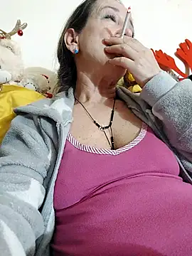 anayss17 online show from April 2026 05:37:01 PM