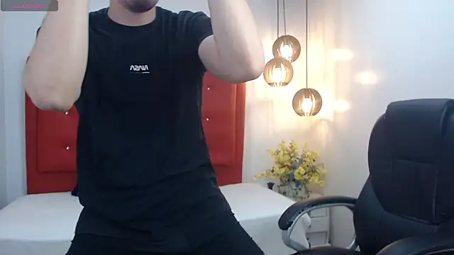 Roccoallegeri online show from March 2026 12:27:02 PM