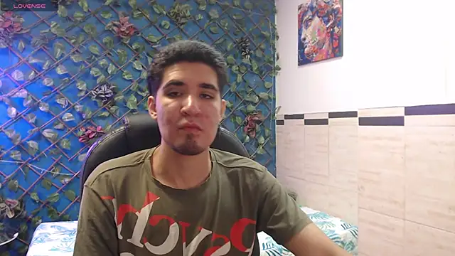 Roccoallegeri online show from March 2026 01:10:02 PM