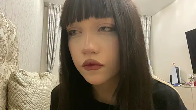 LoidaTrytten online show from March 2026 08:56:02 PM