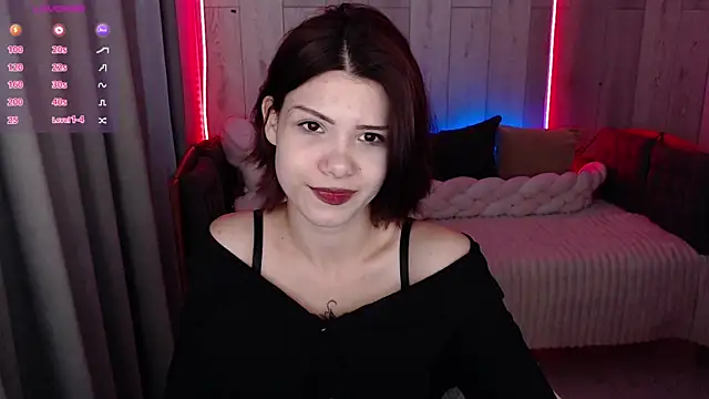 llittle-peachh online show from May 2026 06:32:02 AM