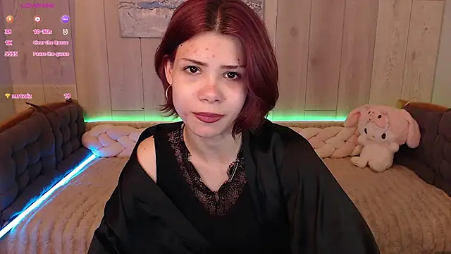 llittle-peachh online show from April 2026 03:19:02 PM