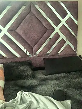 Im Luuu online show from March 2026 01:46:02 PM