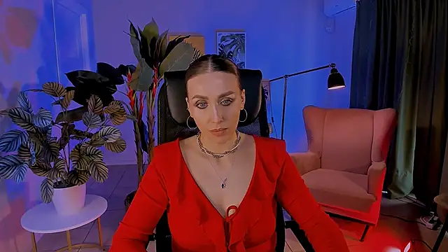 Snapshot of MonicaRiley chatting on June 2026 03:23:01 PM MonicaRiley online show from June 2026 03:23:01 PM
