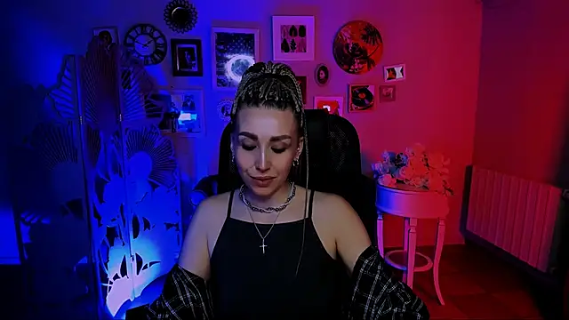 MonicaRiley online show from April 2026 01:03:01 PM