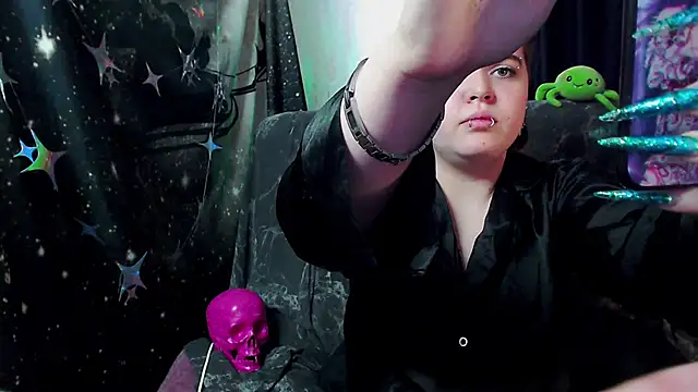  little monsterrr  online show from March 2026 10:33:02 AM