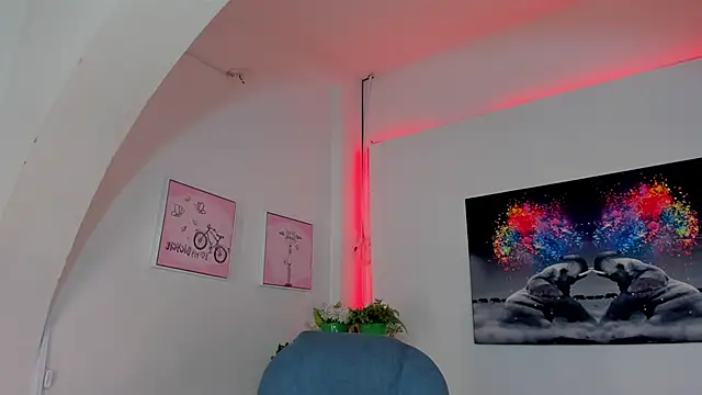 rosi cooper online show from April 2026 12:09:01 PM