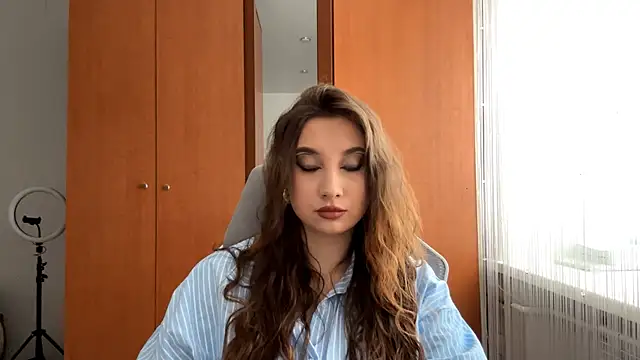 Snapshot of Flower_sunny chatting on March 2026 08:54:01 AM Flower sunny online show from March 2026 08:54:01 AM