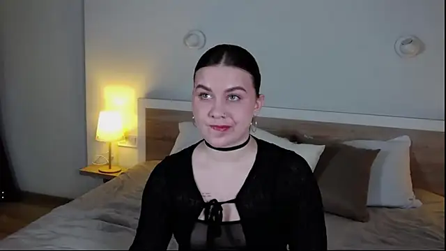 HermioneMoon online show from March 2026 03:06:02 PM