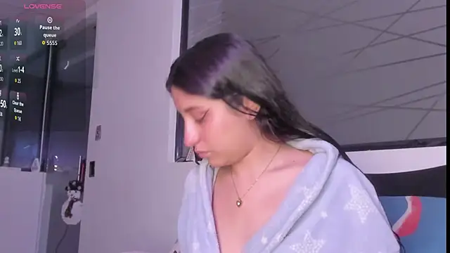Princess tina online show from June 2026 10:10:01 PM