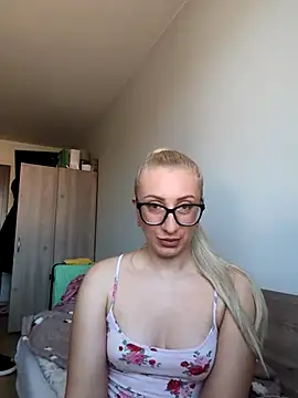 malinalli a online show from March 2026 01:40:01 PM