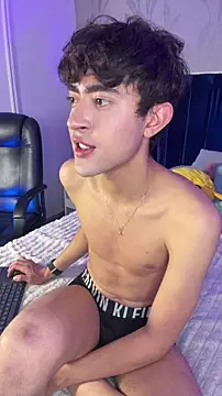 MatthewMoore  online show from March 2026 12:10:02 AM