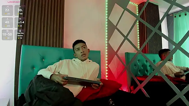 patrick lovee online show from March 2026 07:45:02 PM