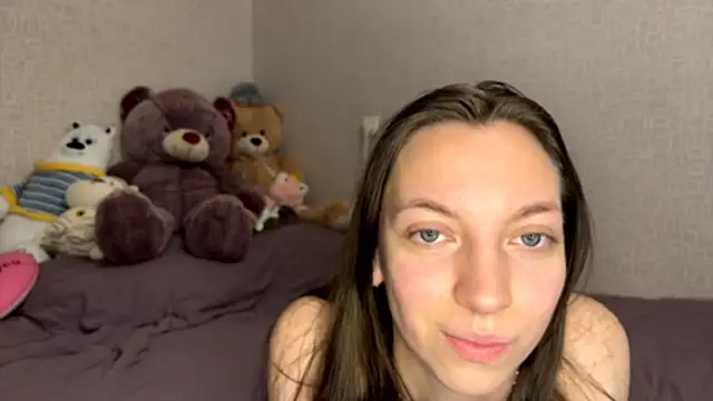 YangReifer online show from April 2026 06:14:02 PM