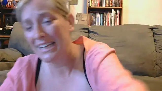MistyMountains96 online show from June 2026 03:33:01 AM