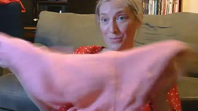 MistyMountains96 online show from June 2026 03:47:01 AM