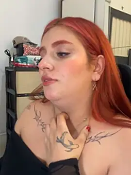 Emma Q0 online show from March 2026 10:33:01 PM