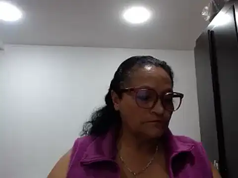  BellaNocturna online show from June 2026 03:07:01 AM