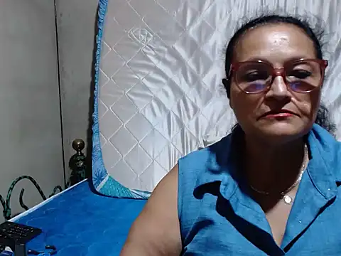  BellaNocturna online show from May 2026 01:33:01 AM