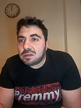 bear skinny online show from March 2026 06:08:02 PM