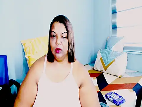 Snapshot of Sassy_Tassy chatting on April 2026 12:23:01 PM Sassy Tassy online show from April 2026 12:23:01 PM