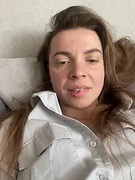 Luna2547 online show from March 2026 02:12:01 PM