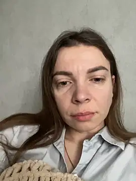 Luna2547 online show from March 2026 05:29:02 AM