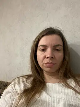 Luna2547 online show from March 2026 08:04:01 PM