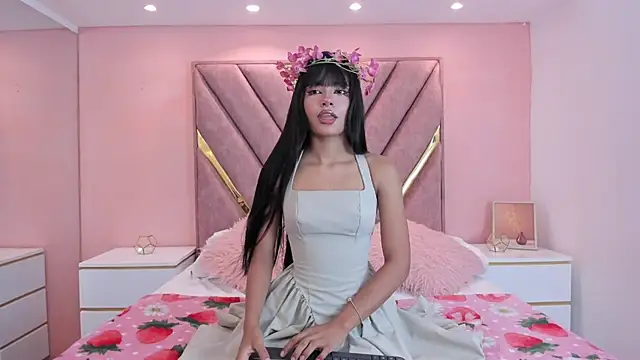 chloe larson online show from March 2026 11:25:01 AM