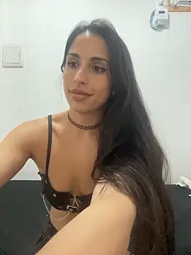 sweetwanda online show from May 2026 07:42:01 PM