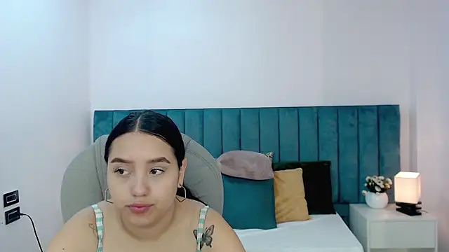 taylor kelsiee online show from March 2026 12:20:02 PM