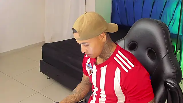 tyler bell  online show from March 2026 03:18:02 AM